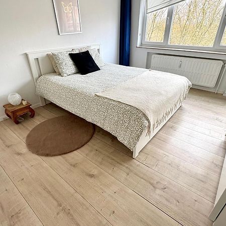 Charming Two Bedroom Flat - Nato - Brüsszel Kültér fotó